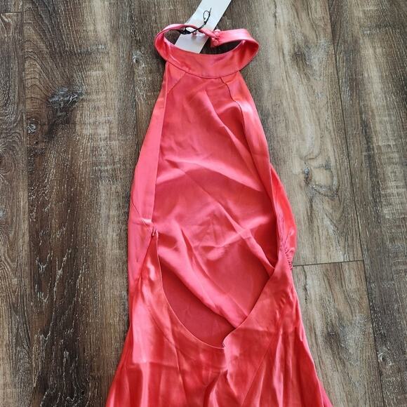 Retrofete Sabrina Dress in Coral Size Small Halter Open Back NWT Maxi Sleeveless - Picture 9 of 15